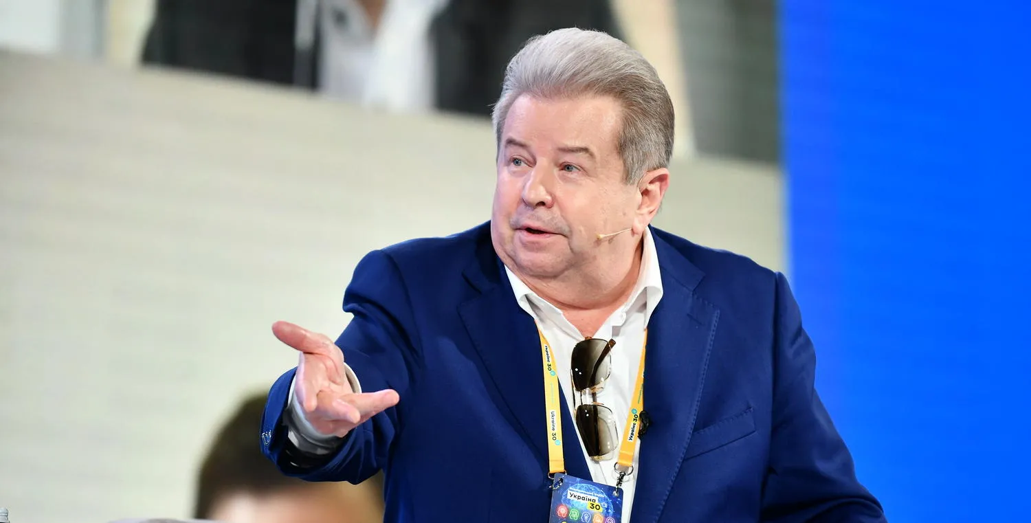 Михаил Поплавский: поющий ректор, педагог и общественный деятель