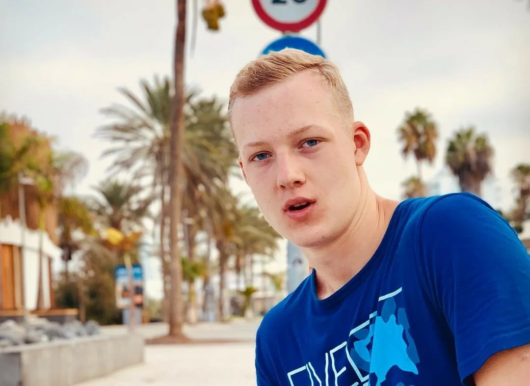 Ванзай Блогер в 2025 году