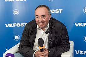 Александр Роднянский