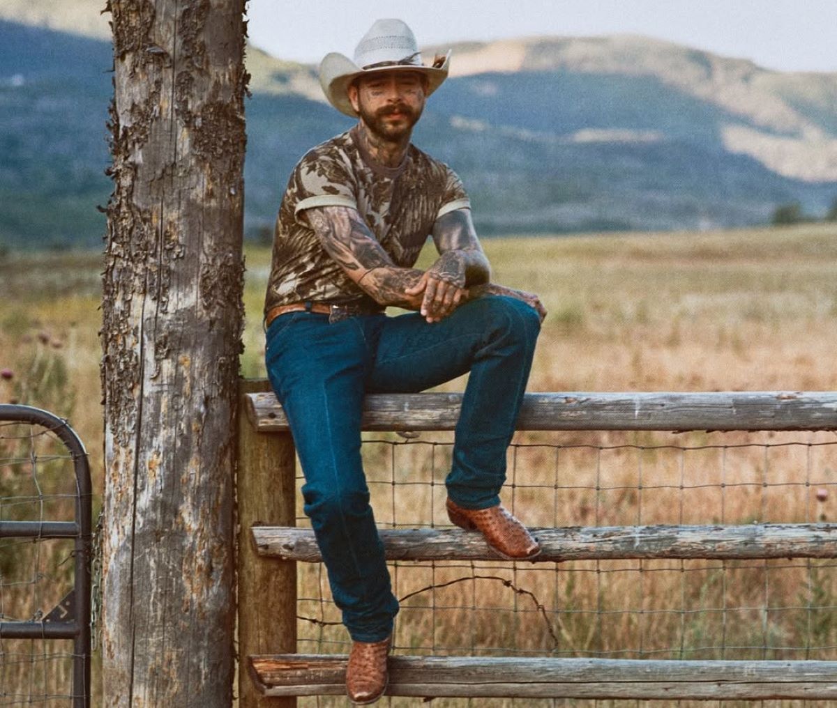 Post Malone випустив першу колекцію одягу The Permanent Collection