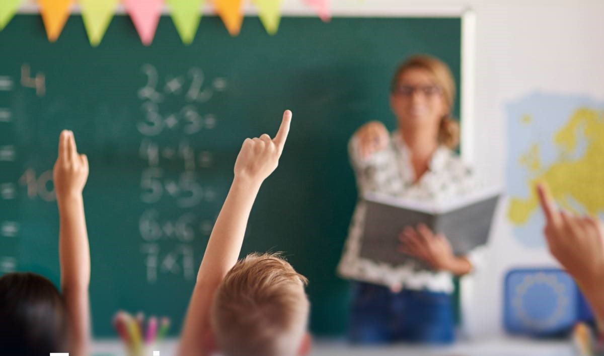 Вчителі отримають 1500 гривень на віртуальний рахунок