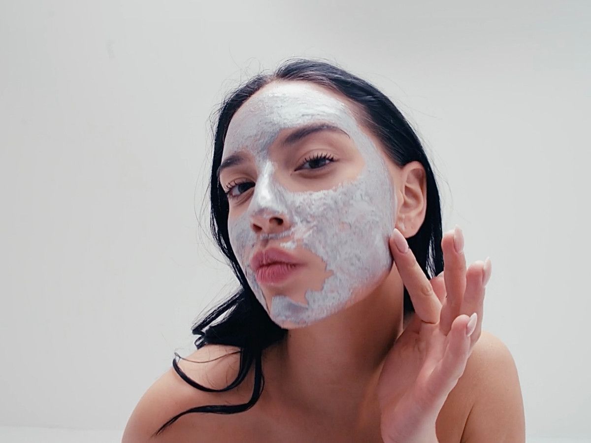 Як обрати професійну косметику для догляду за шкірою: поради косметологів