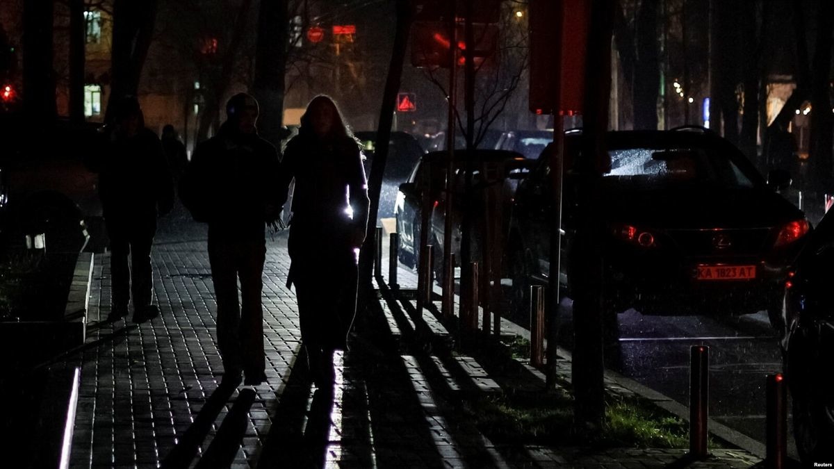 Чи діють графіки відключення електроенергії в Одесі 8 січня