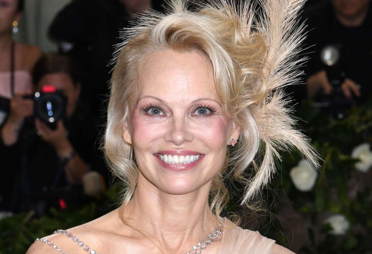 Памела Андерсон: где она сейчас, личная жизнь, карьера и позиция по войне в Украине