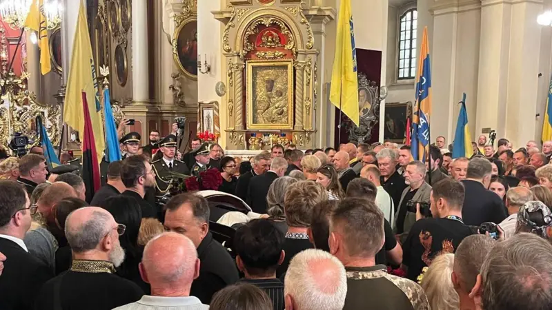 Парубій Де Зараз: подробности текущей деятельности и жизни