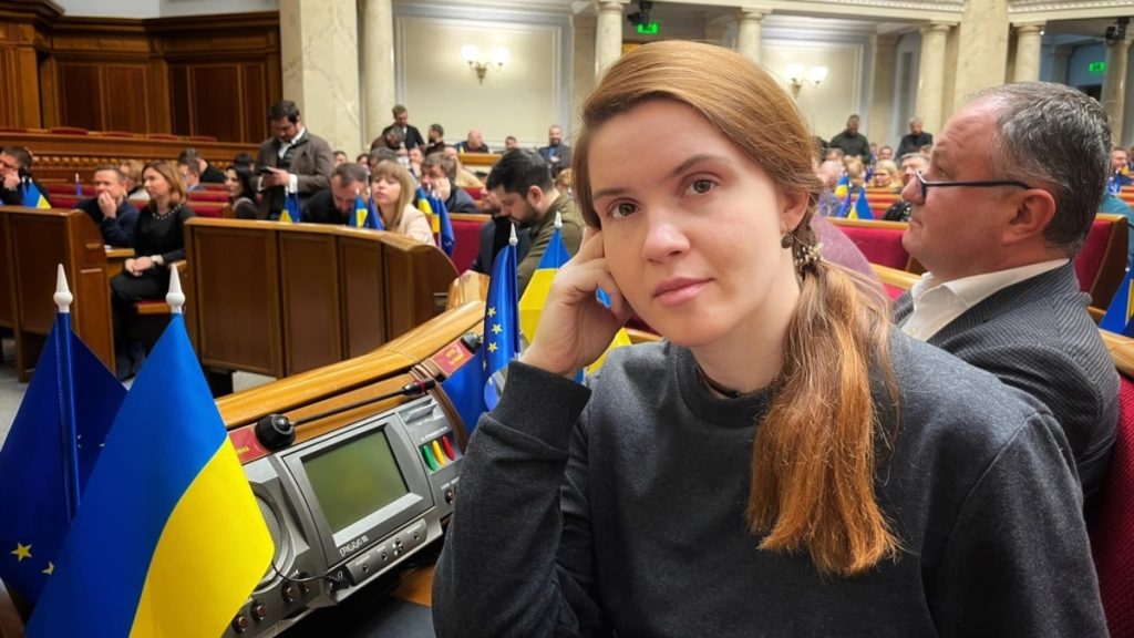 Мар'Яна Безугла Особисте Життя: Детальний Огляд Біографії, Кар’єри та Приватного Сектору