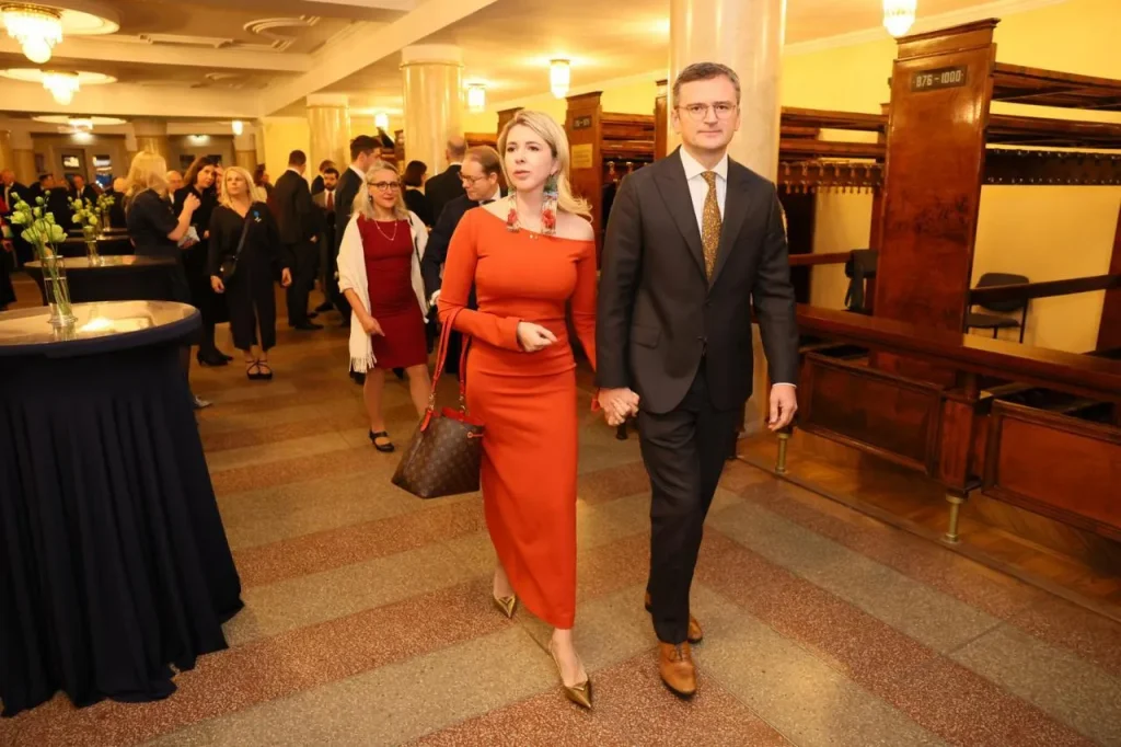 Світлана Павелецька Перший Чоловік: подробности личной жизни и карьеры
