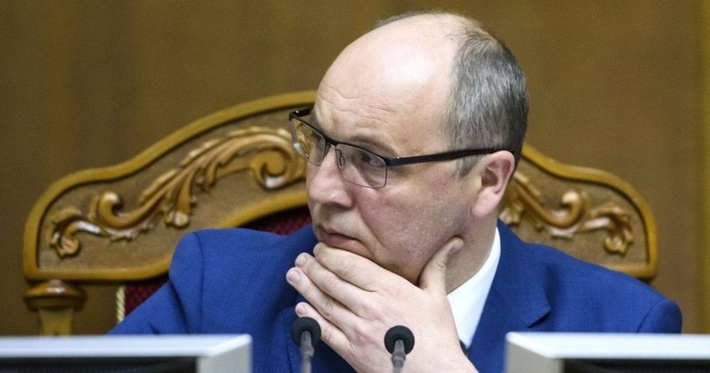 Хто Такий Андрій Парубій: Біографія, Кар’єра та Особисте Життя