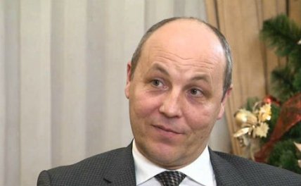 Хто Такий Андрій Парубій: Біографія, Кар’єра та Особисте Життя