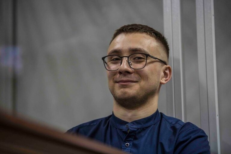 Хто Такий Стерненко: Життя, Діяльність і Вплив