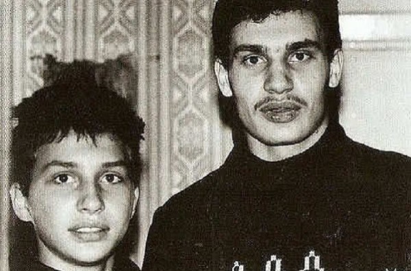 Настоящая Фамилия Кличко: происхождение, биография и карьера братьев-боксёров