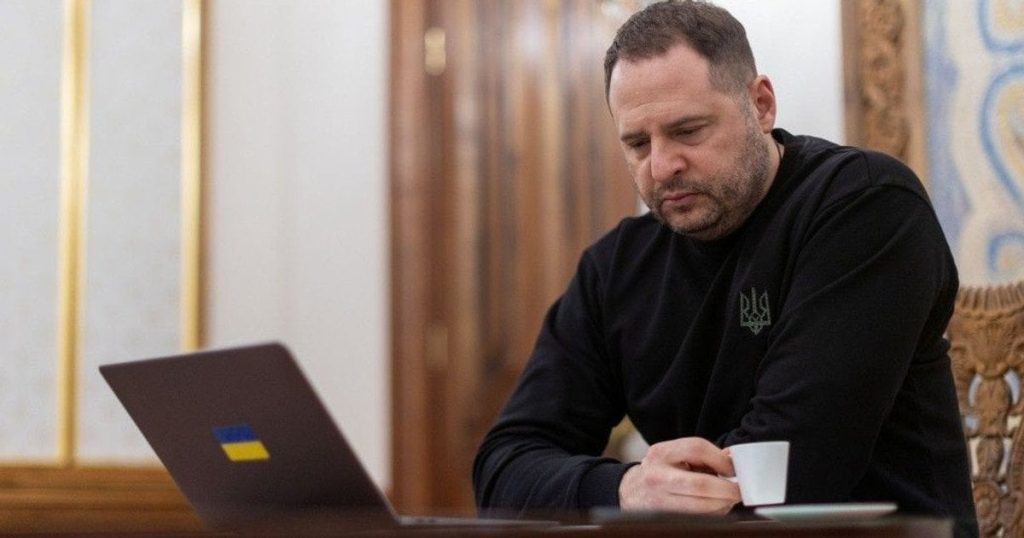 Де Зараз Єрмак: Подробная биография, личная жизнь и карьера