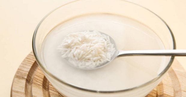Кореянки століттями використовували рисову воду для догляду за шкірою: що з’ясували вчені